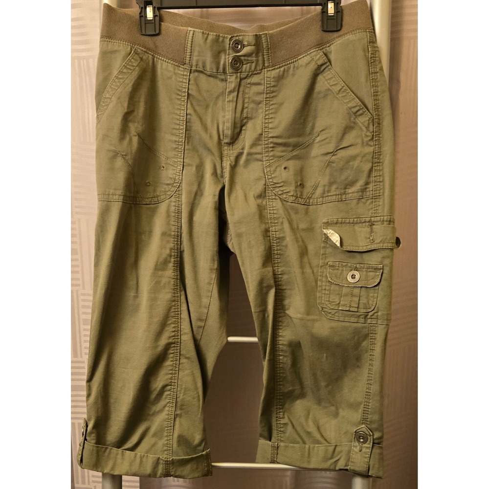 Lee Natural Fit Olive Green Cargo Capris Womens Size 6 Medium Ribbed Waist 32x18